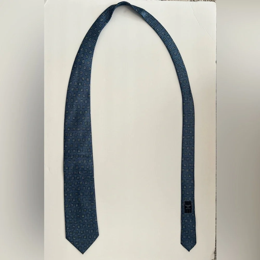 Ermengildo Zegna, 100%‎ Silk, Made in Italy, Geometric, Blue Patterned Neck Tie